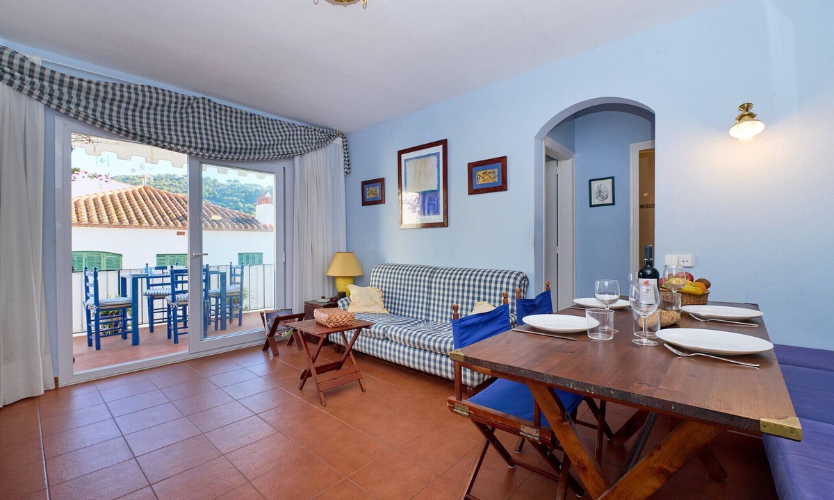 Llafranc Apartment | 1LUCK 01- Beautiful 3-bedroom apartment located near Llafranc beach