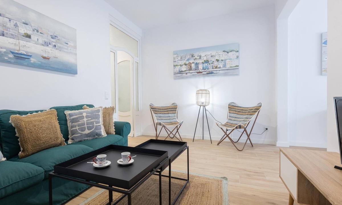 Mataro Cottage | 25km from Barcelona and 400 meters from the beach and train station