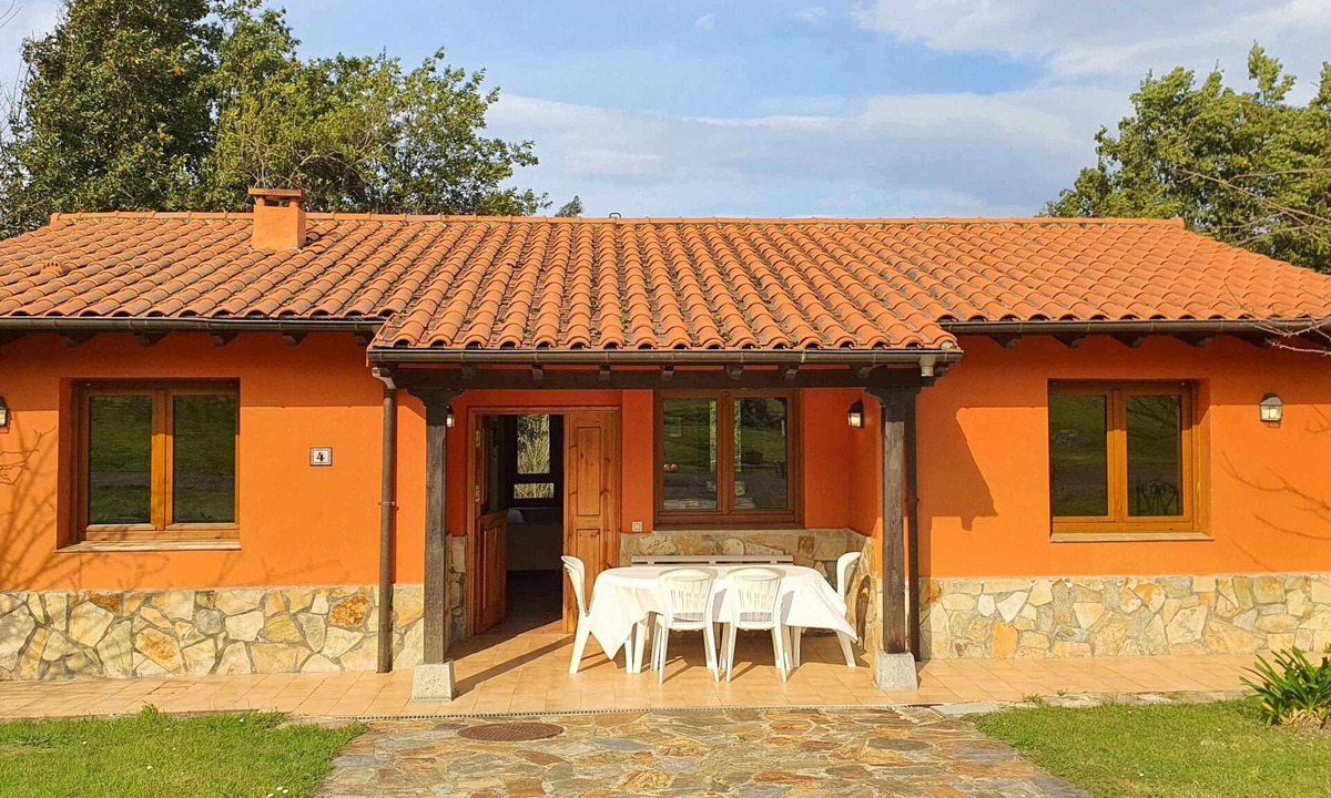 Ovio House | [4]