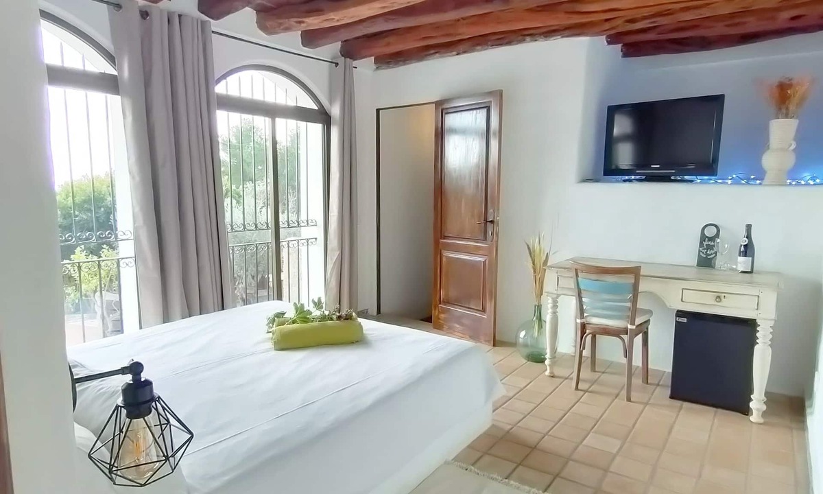 Santa Gertrudis House | Agroturismo Can Marquet