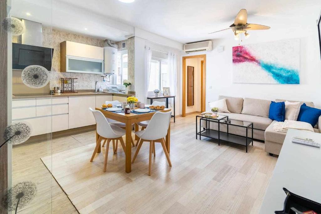 Ciudad Jardin Apartment | Apartamento a 500m de la Judería con Parking