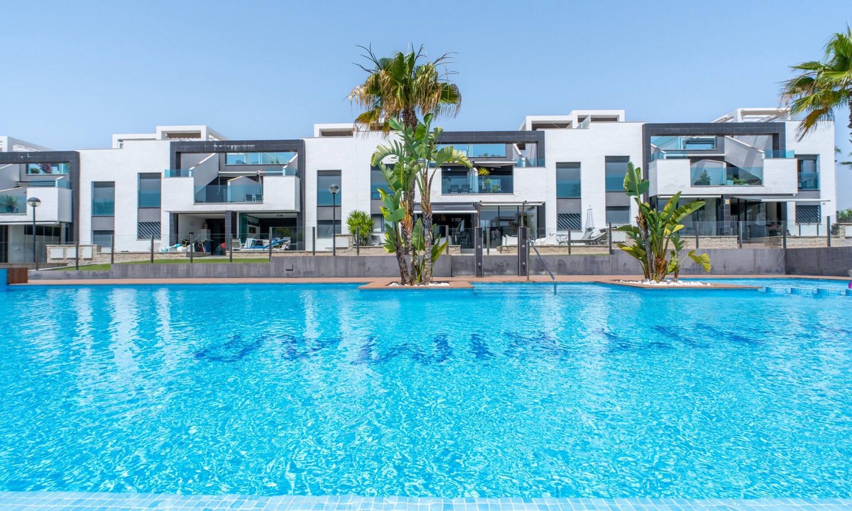 Orihuela Costa House | Apartamento de 2 dormitorios 2 baños en Oasis Beach IX en Punta Prima