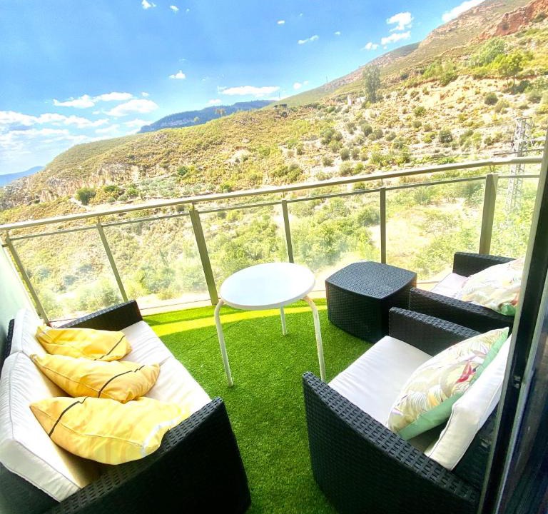 Cortes de Pallas Apartment | Apartamento El Mirador de El Oro