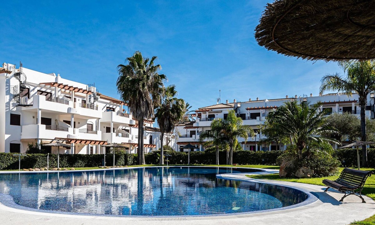 Poblado de Sancti Petri Apartment | Apartment in Chiclana de la Frontera near La Barrosa Beach