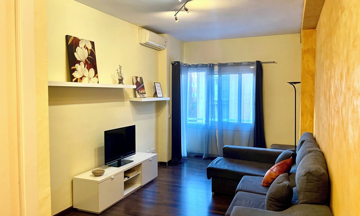 El Poble-sec Apartment | Apartment in Barcelona center offer!