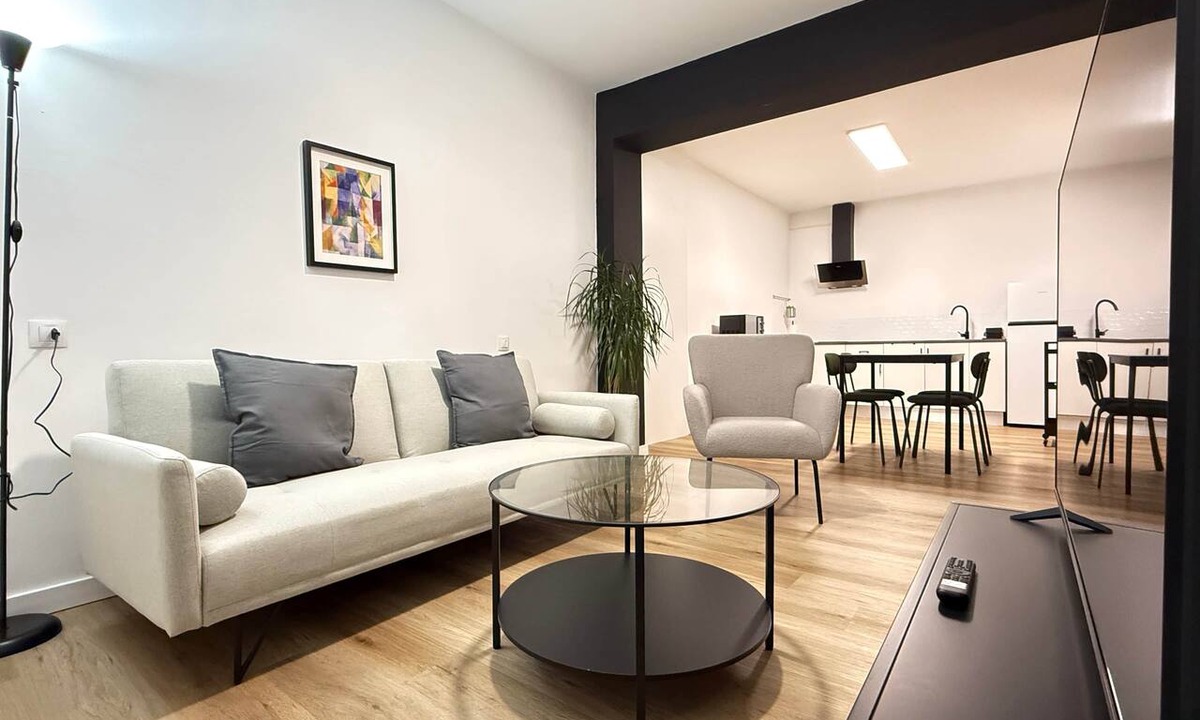 Padron House | Apartment in Downtown Padrón, A de Marcelino by URent