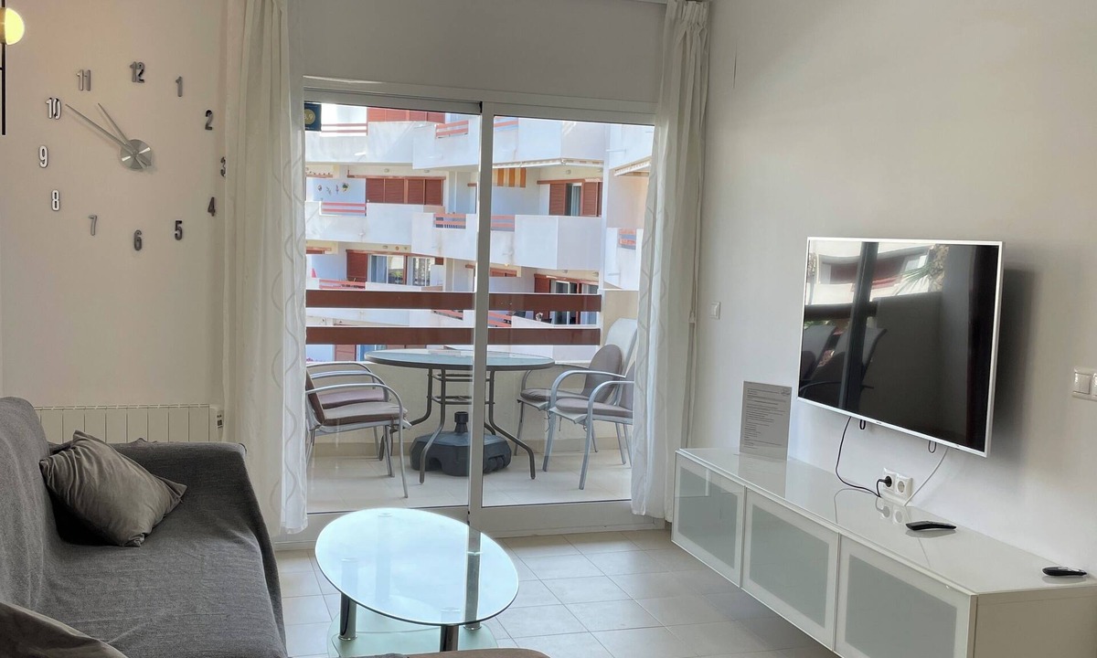 Flamenca Beach Apartment | Apartment with 2 bedrooms and 2 bathrooms in Playa Flamenca, Orihuela Costa