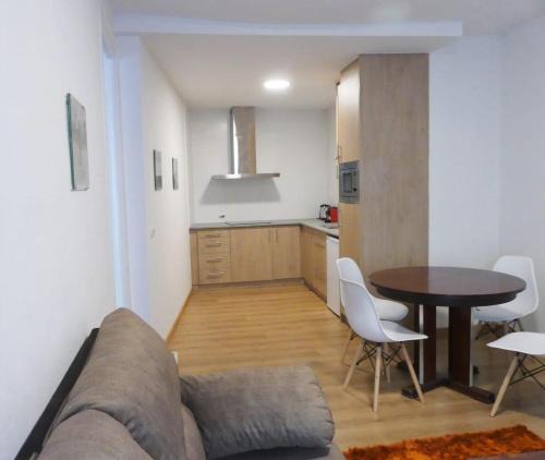 Vic Apartment | APT 2 Acollidor al Centre històric de Vic APTGARBI