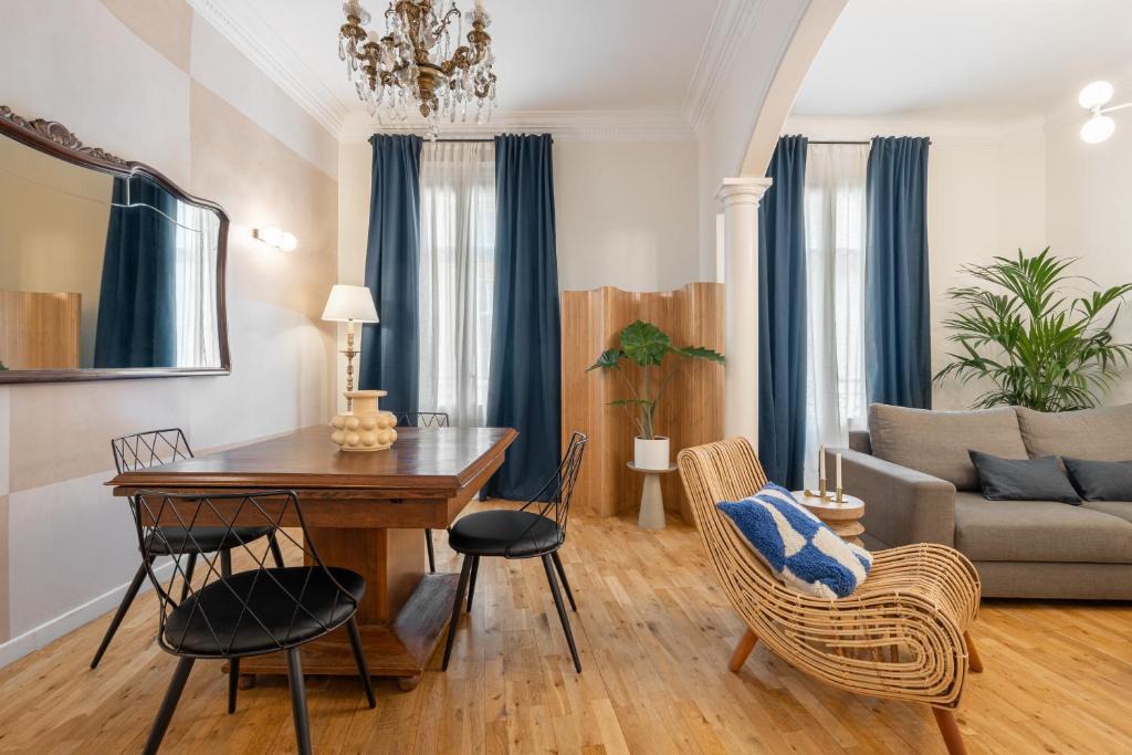 Sant Gervasi – la Bonanova Apartment | Balmes Apartment by Olala Homes