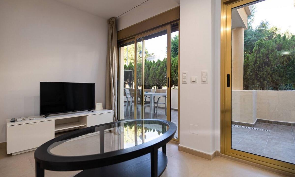 Nikki Beach Apartment | Beachside apartment in Elviria, Romana Playa