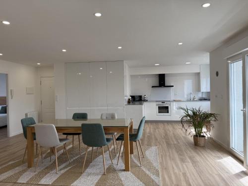 Poio Apartment | BLEU MAISON-CAMPELO CON VISTAS
