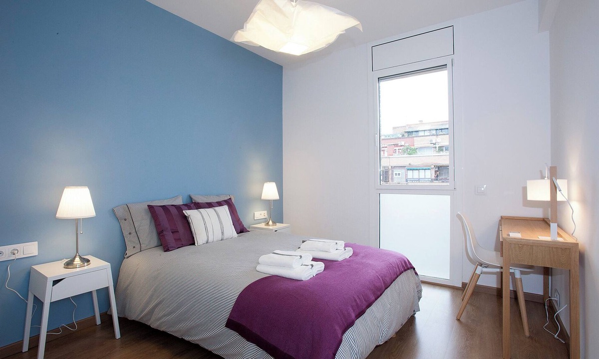 Sants-Montjuic Apartment | Brand new house. 4 big bedrooms. 2 nice baths. Terrace. 8th floor. Views. Sunny