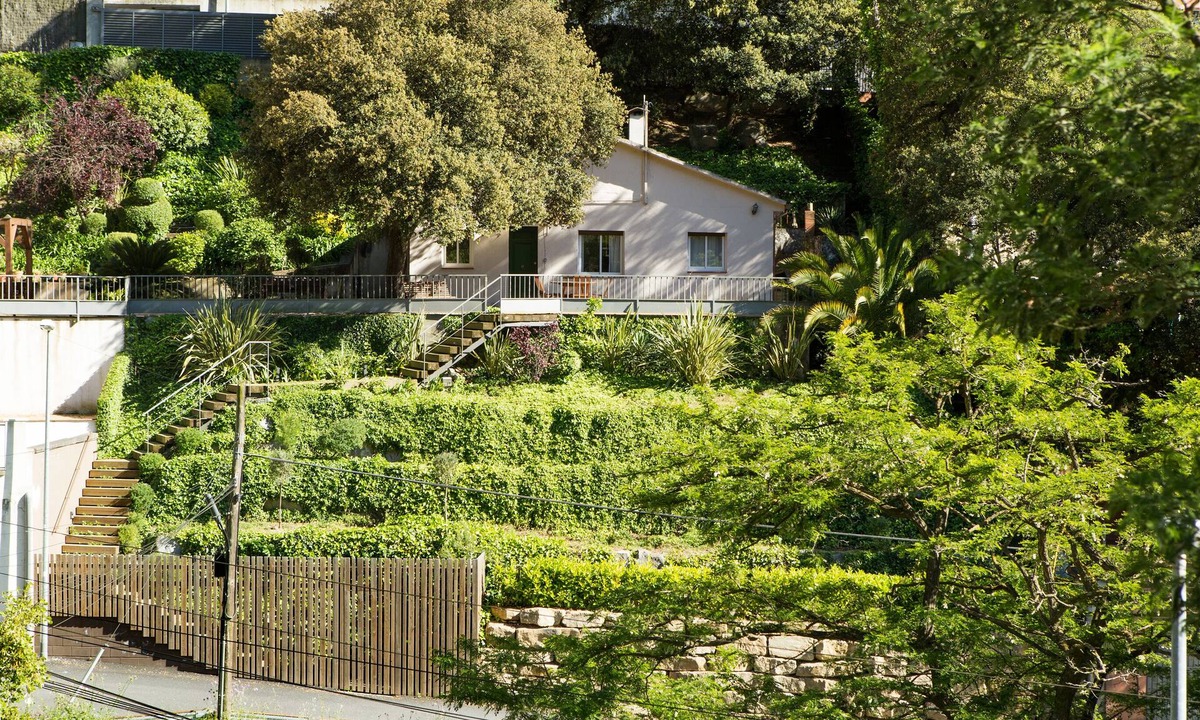 Vallvidrera House | "CanPirotBcn", Cute Seasonal rental in a state park in Barcelona (31+ days)