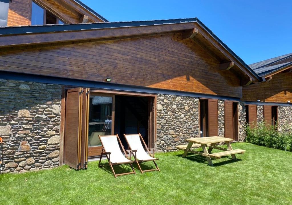 Guils de Cerdanya Ski Chalet | Casa 130m2 con Jardín Privado en Guils de Cerdanya