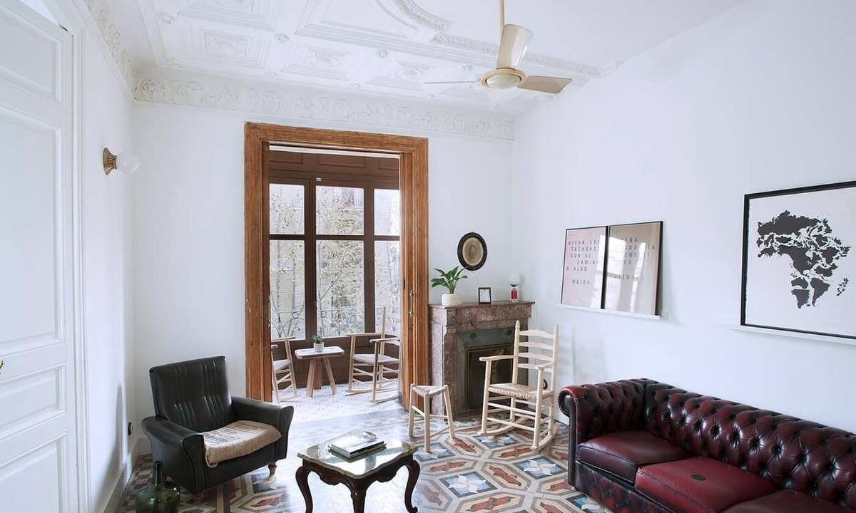 Dreta de l'Eixample Apartment | Casa C yök Casa + Cultura