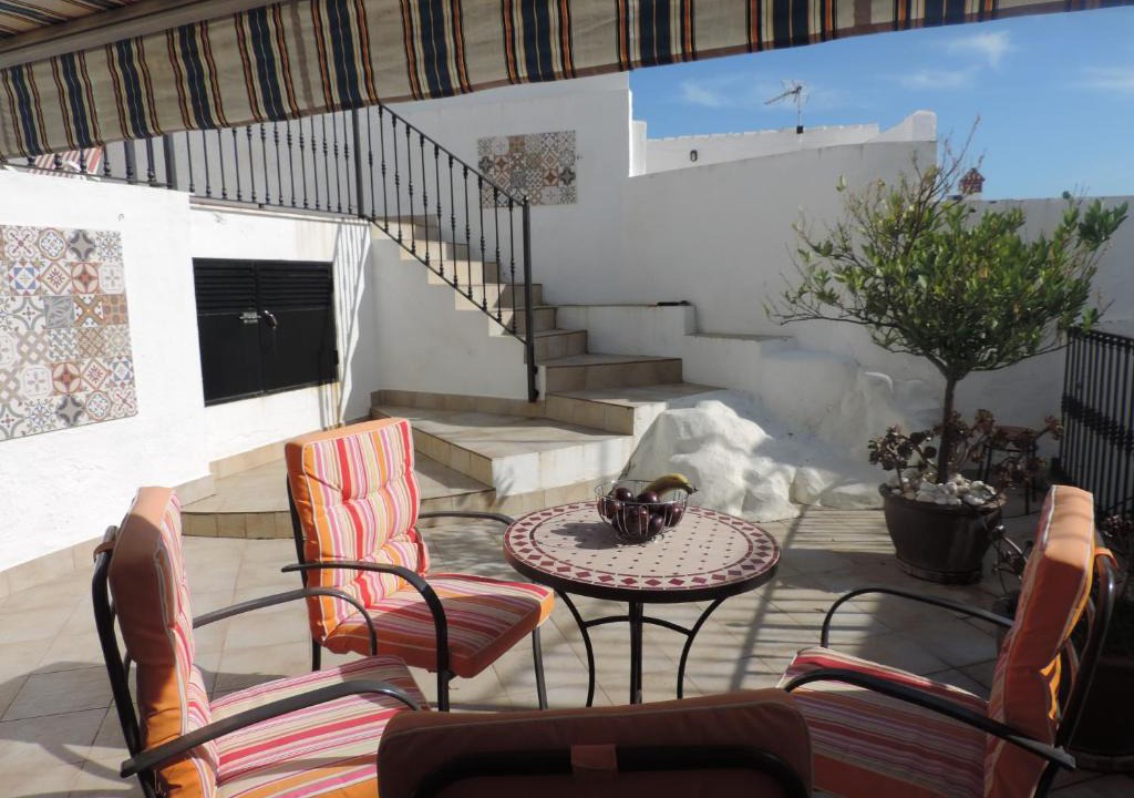 Olvera House | Casa Cal y Sol
