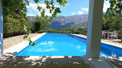 Albanchez de Magina Ski Chalet | Casa Rural El Ayozar