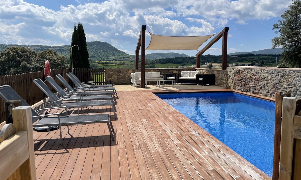 Casserres Villa | Casa Torres - 7 bedroom villa with inside + outside swimming pool