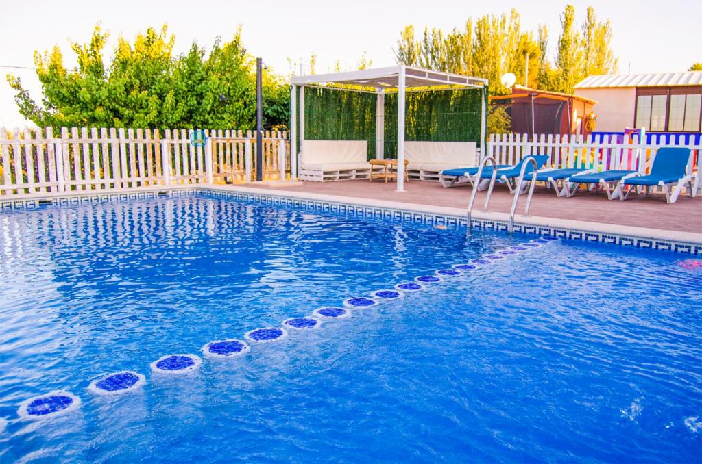 Alhambra House | Casas Rurales Alhambra - Lagunas de Ruidera - ESPECIAL GRUPOS