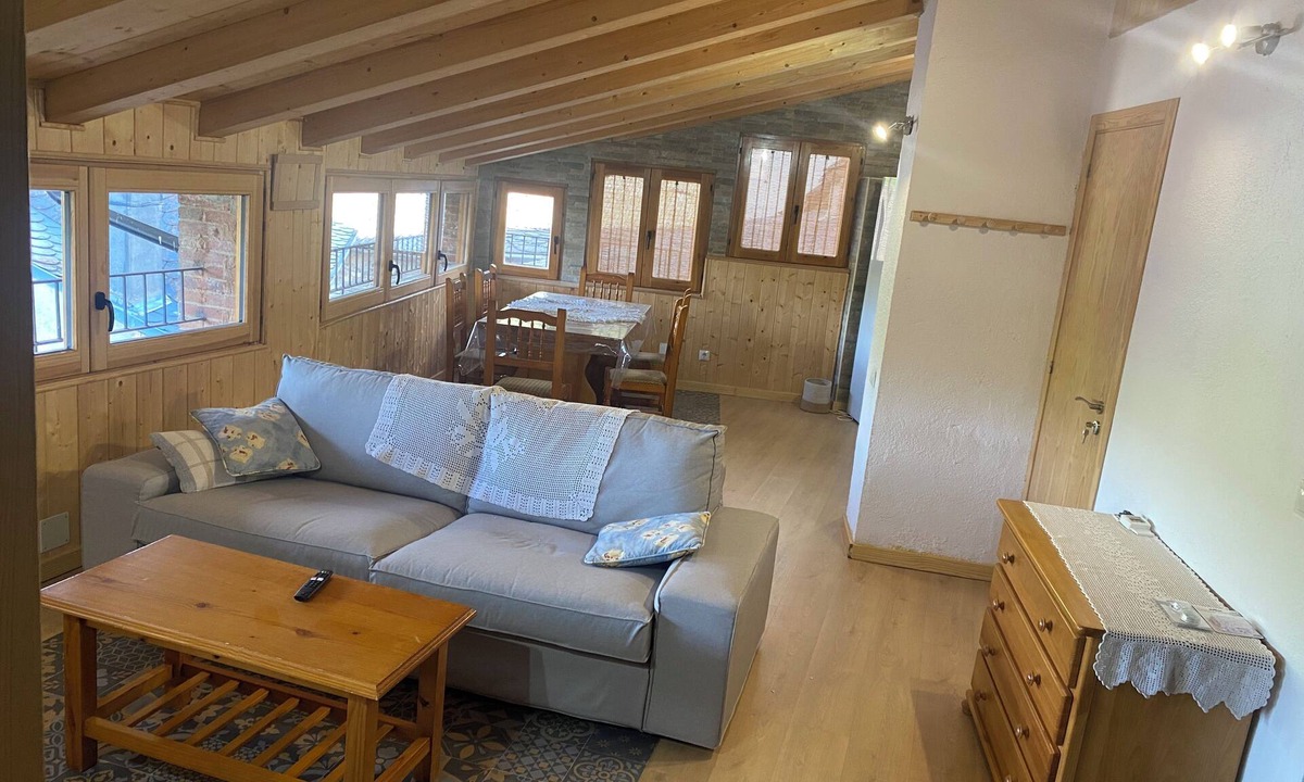 Arfa Apartment | CASTELLER HOUSE