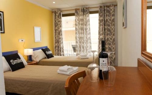 El Arenal Hostel | Casthotels Tierramar