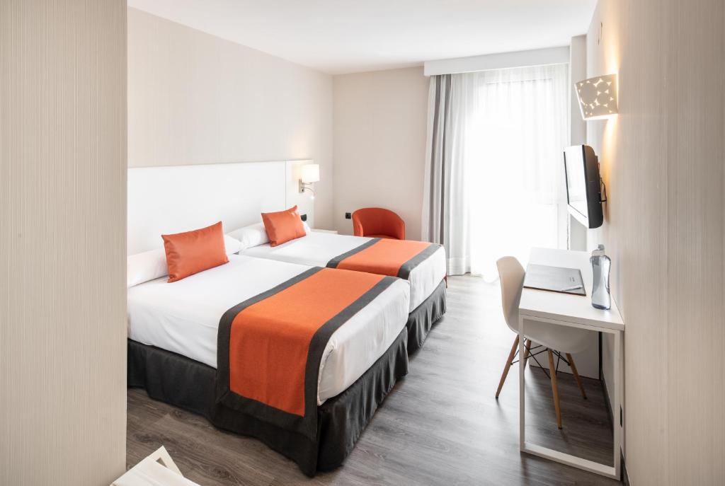 Sant Andreu de la Barca Hotel | Catalonia Bristol