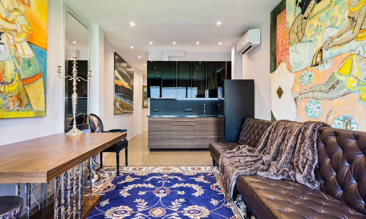 Dreta de l'Eixample Apartment | CITY CENTER . TWO BEDROOMS. LUXURY.