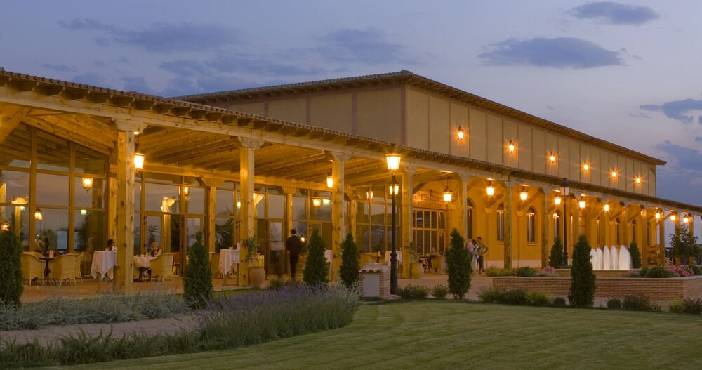 Tarancon Hotel | Complejo Enoturístico Finca La Estacada
