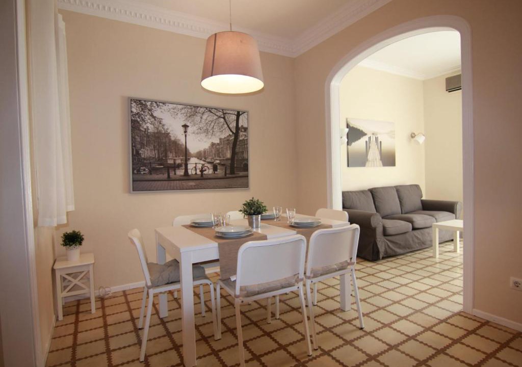 L'Antiga Esquerra de l'Eixample Apartment | CORSEGA - Apartment in the center of Barcelona