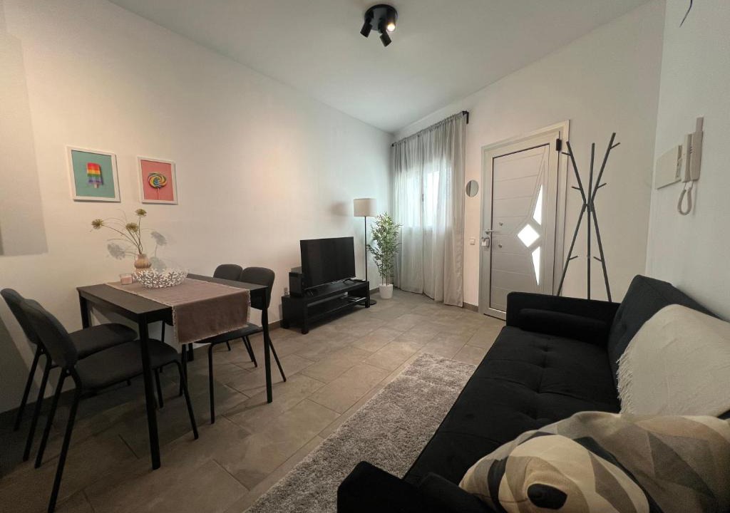 Terrassa Apartment | Cozy apartment well-located in Terrassa, Barcelona