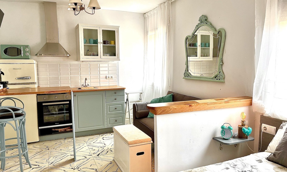 Sant Feliu de Guixols Apartment | Cozy Studio in the wonderful Costa Brava. @CostaBravaSoul