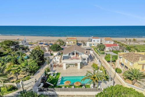 Les Deveses Villa | Cudei