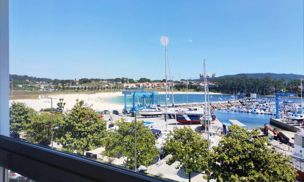 Portonovo Apartment | Desconectaengalicia El Pescador, Vistas al Puerto, 200m Playa