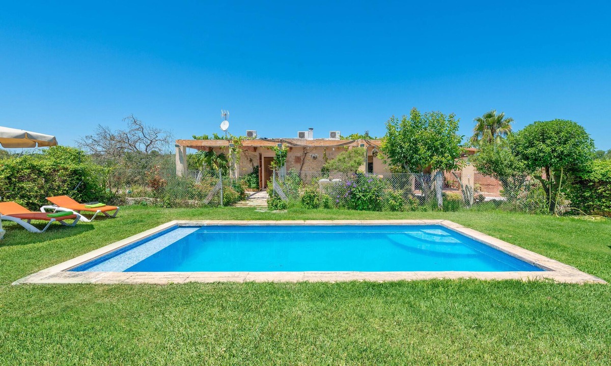 Maria de la Salut Villa | EL REBOSTER (CARBONERAS) - Cosy country house with private pool and beautiful garden. Free