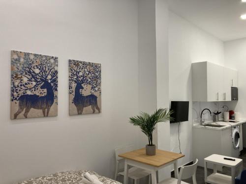 Villa de Vallecas Apartment | Ensanche Apartments