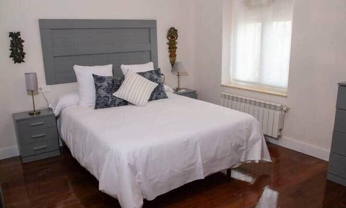 Brazatortas House | Adapted room 1 in El Villar house