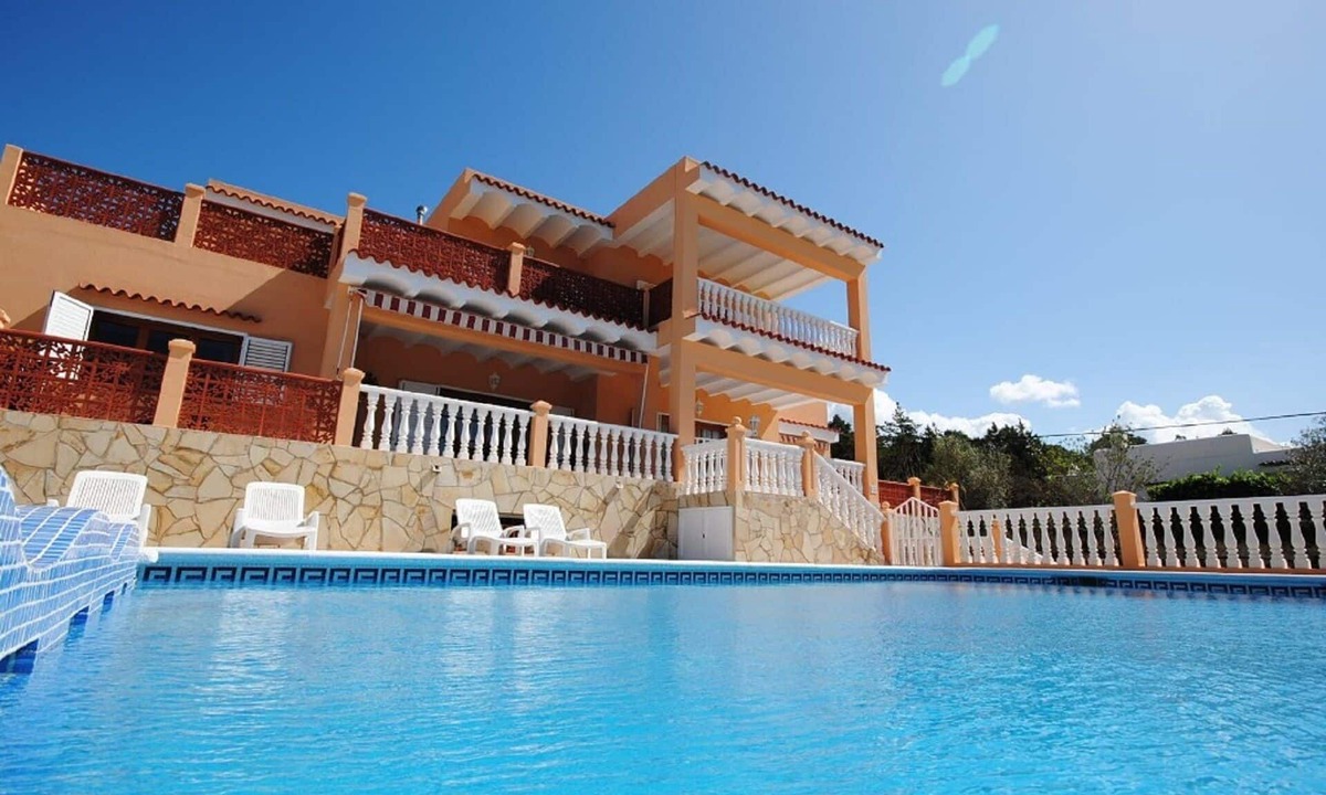 Sant Antoni de Portmany Villa | ET-0302-E EXCELLENT VILLA IN SAN ANTONIO WITH LOVELY SUNSET VIEWS