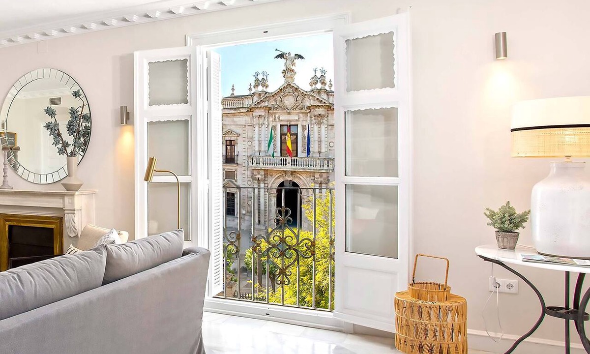 Santa Cruz Apartment | Genteel Home San Fernando