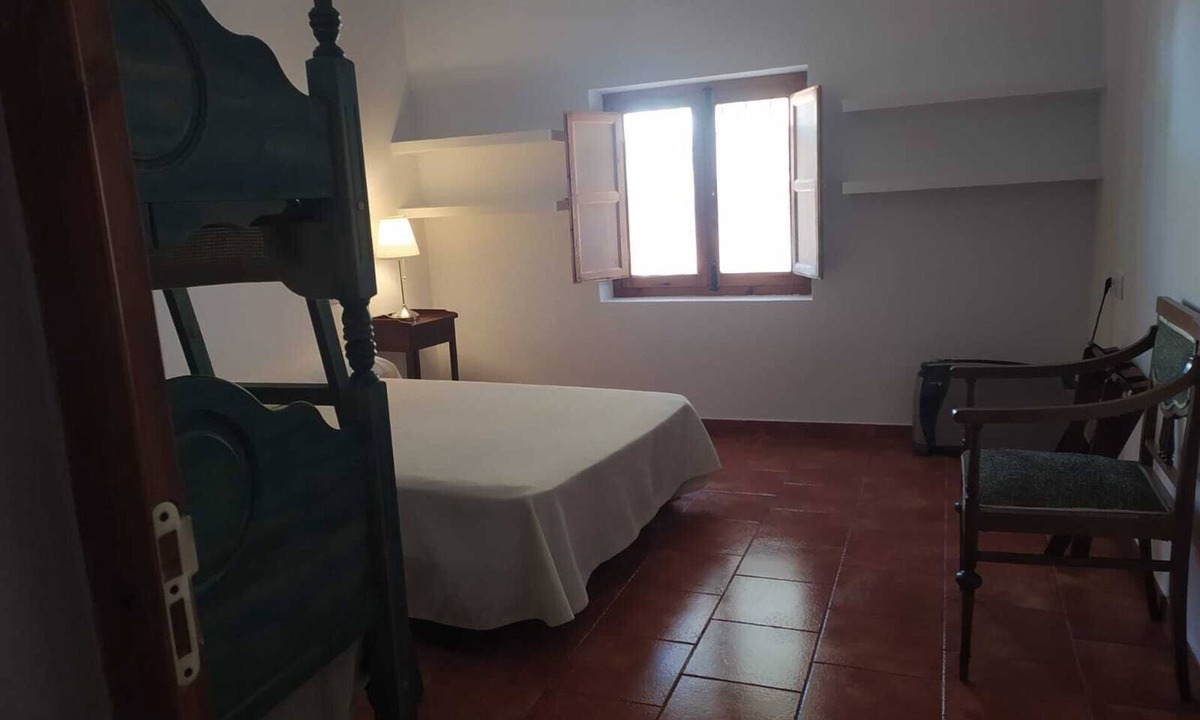 Ossa de Montiel House | Hermit's House