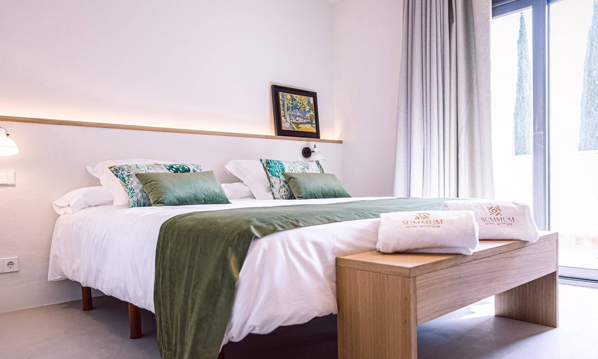 Monells Hotel | Hotel Boutique Summum