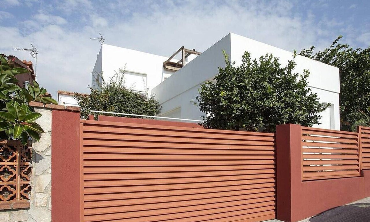 Pineda de Mar House | Holiday Home in Spain with Pool near Beach