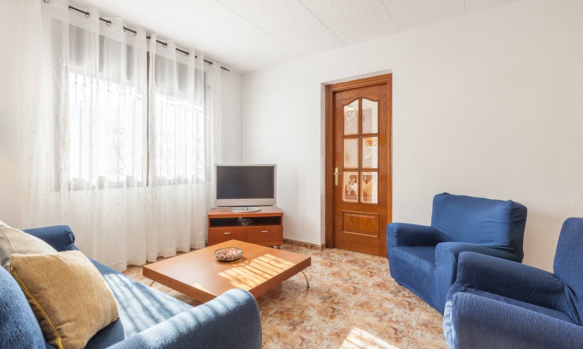 Rubi House | Holiday Home "Villa Julia" with Private Terrace, Wi-Fi and Air Conditioning