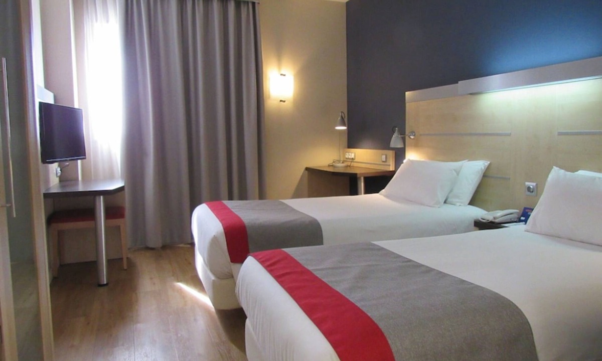 Granollers Hotel | Holiday Inn Express Barcelona-Montmeló by IHG