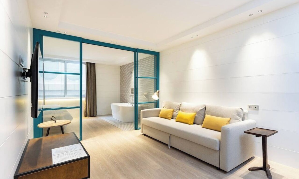 Santa Cruz de Tenerife Apartment | Home2Book Elegant Apartment Santa Cruz Center