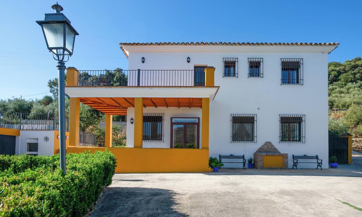 Carcabuey House | Homerez - House in Carcabuey