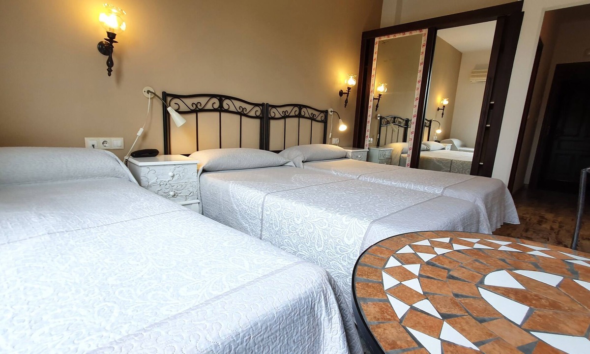 Arriondas Hotel | Hotel Acebos Arriondas