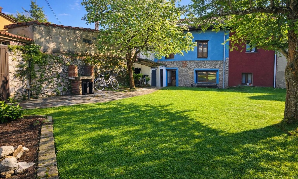 Poo House | House in Poo Llanes with garden near the beach - Conce