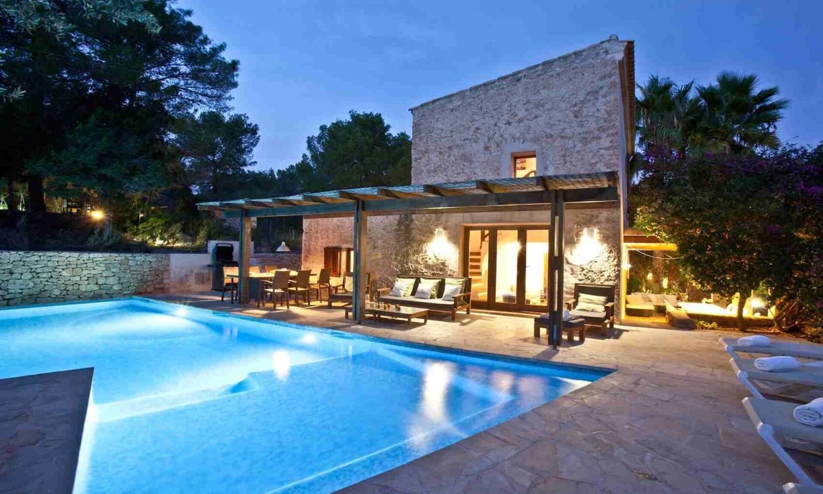 San Antonio Bay Villa | Ibiza Villa Rental near Cala Bassa