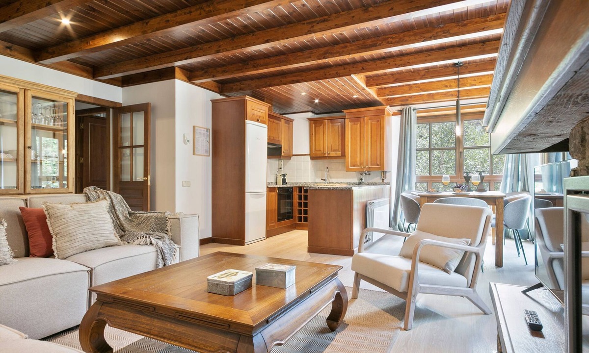 Baqueira Apartment | Luderna - Apartamento Val de Ruda B21 Blanhiblar