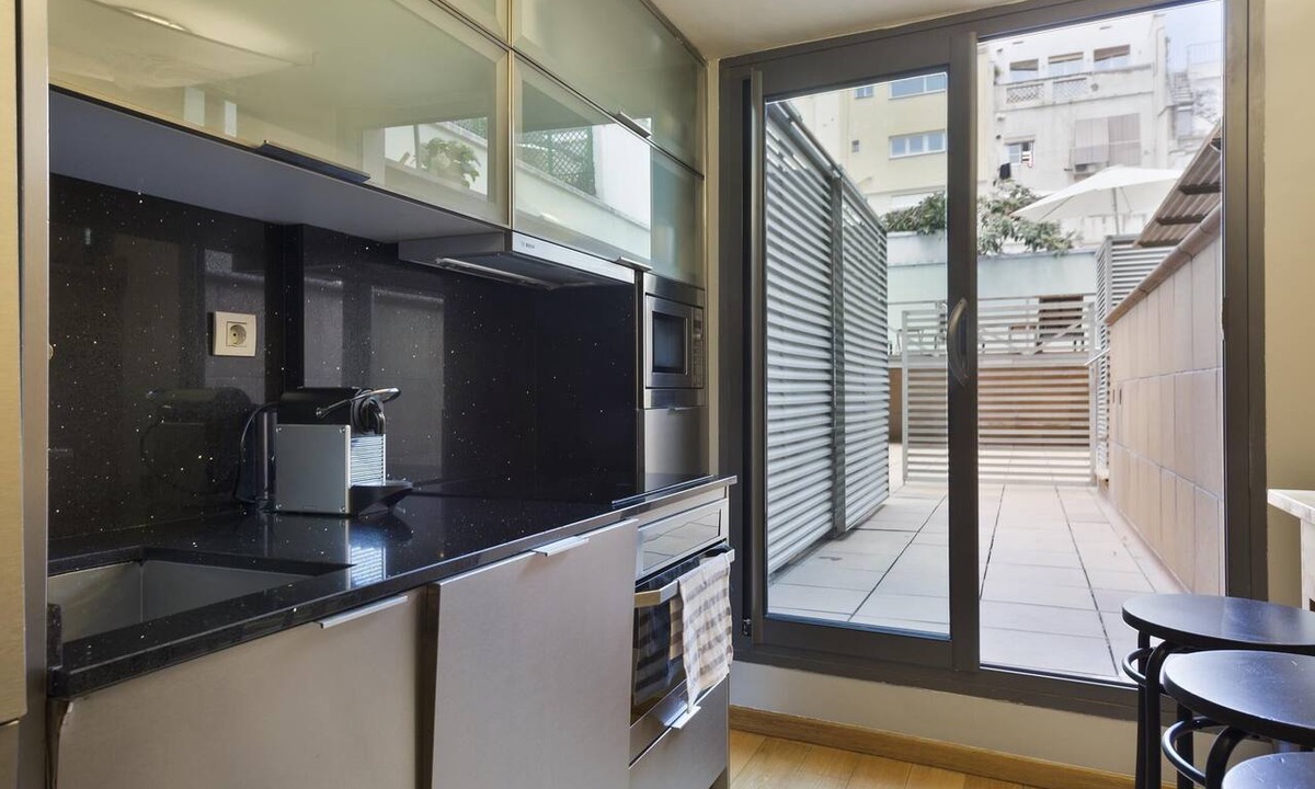la Vila de Gracia Apartment | My Space Barcelona Loft for temporary rentals with terrace and swimming pool